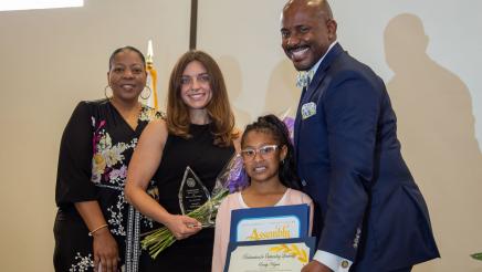 Asm. Gipson and Mrs. Le Cresha Gipson with honoree